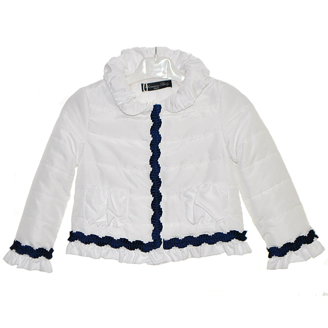 Белоснежная куртка Blumarine Baby для маленьких модниц. Фото: 1